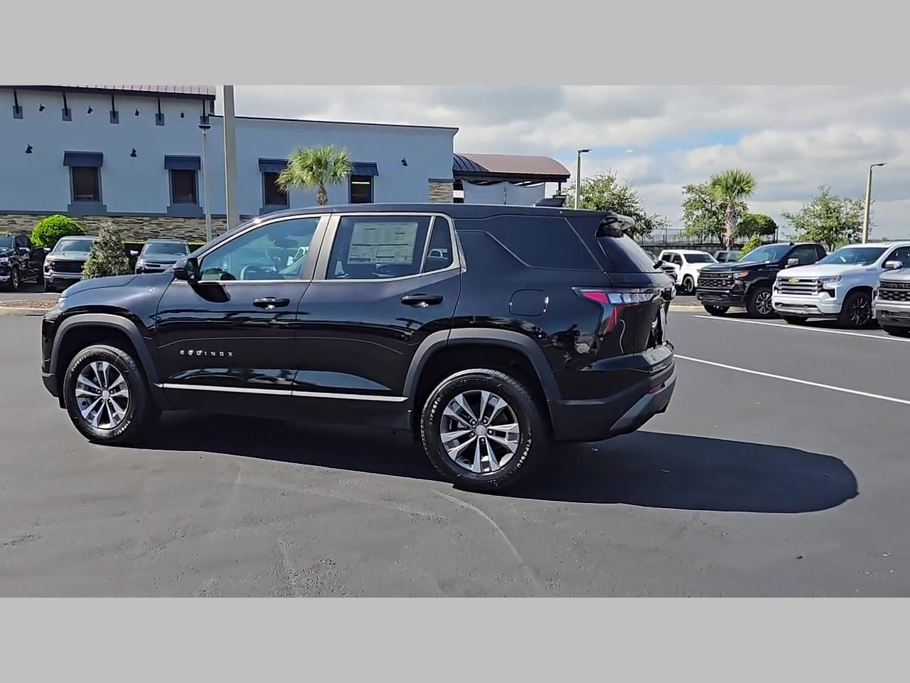 New 2026 Chevrolet Equinox LT image 19