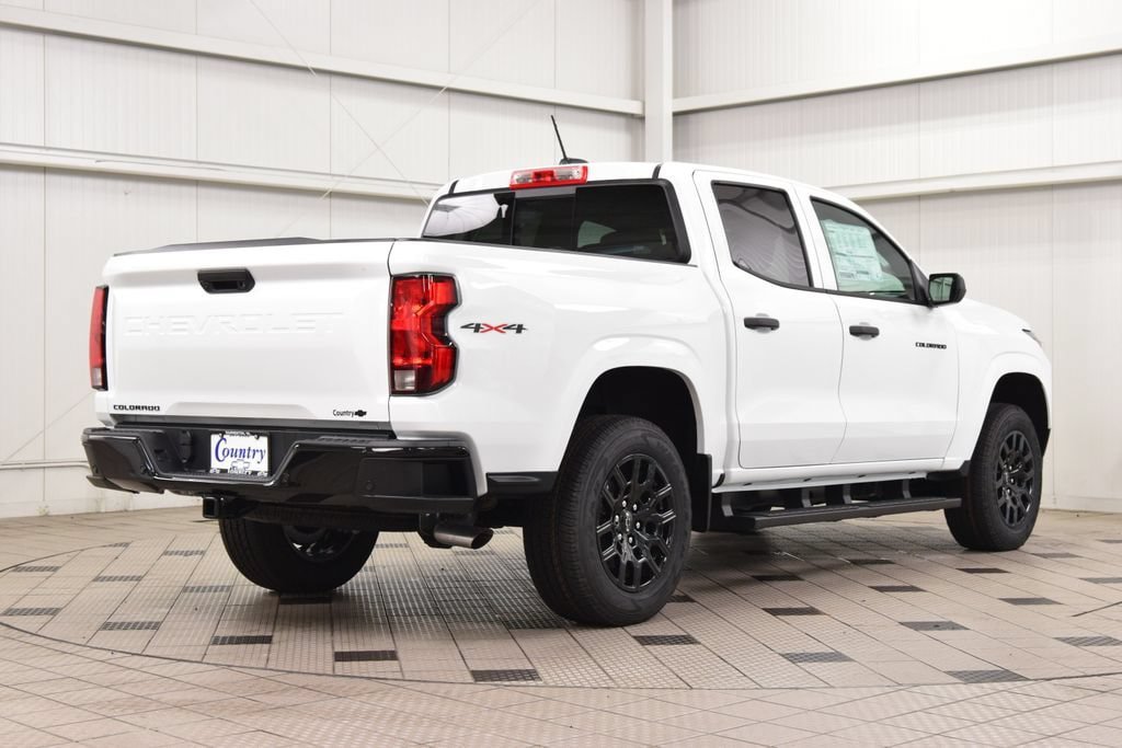 New 2026 Chevrolet Colorado W/T w/ WT Custom Package AWD/4WD image 8