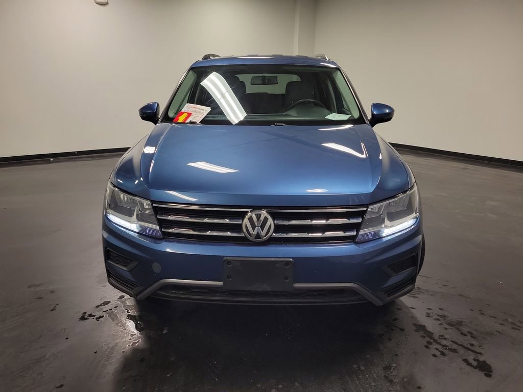 Used 2020 Volkswagen Tiguan S image 2