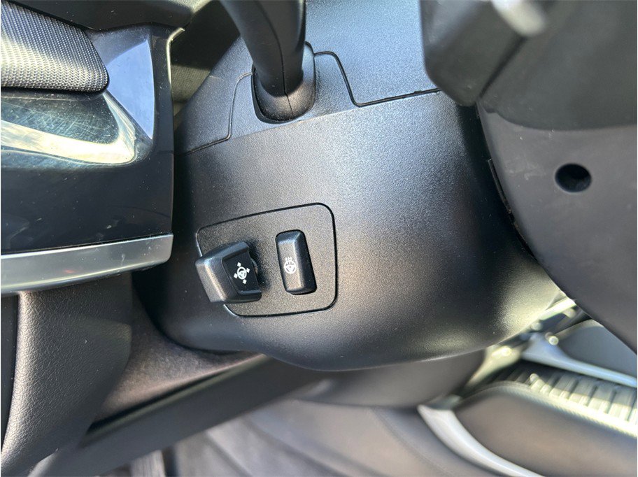 Used 2016 BMW X5 M image 24