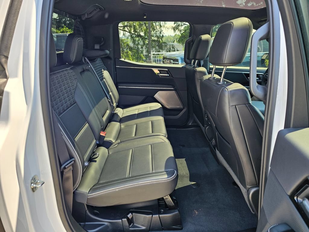 Used 2025 GMC Sierra EV Denali AWD/4WD image 12