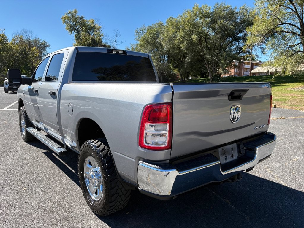 Used 2024 RAM 2500 Tradesman w/ Chrome Appearance Group AWD/4WD image 7