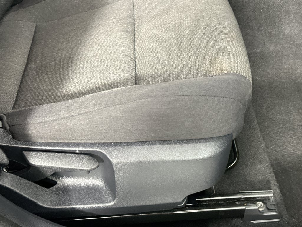 Used 2025 Toyota Camry LE FWD image 23