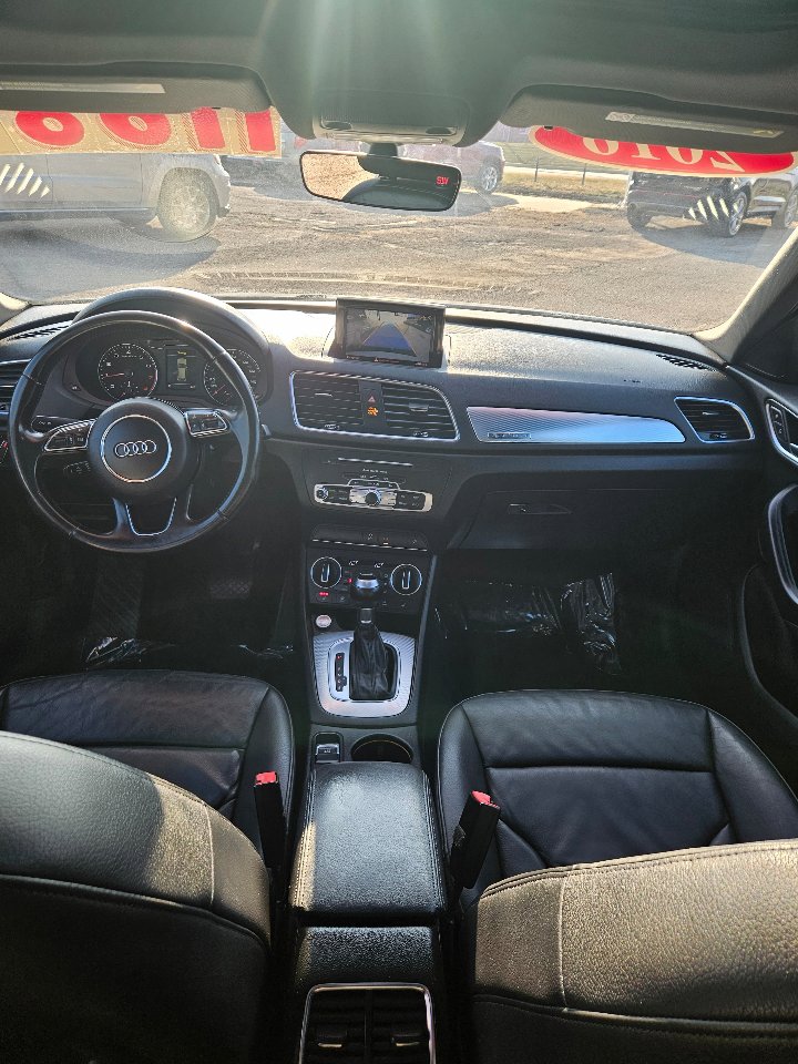 Used 2016 Audi Q3 2.0T Premium Plus w/ Technology Package image 13