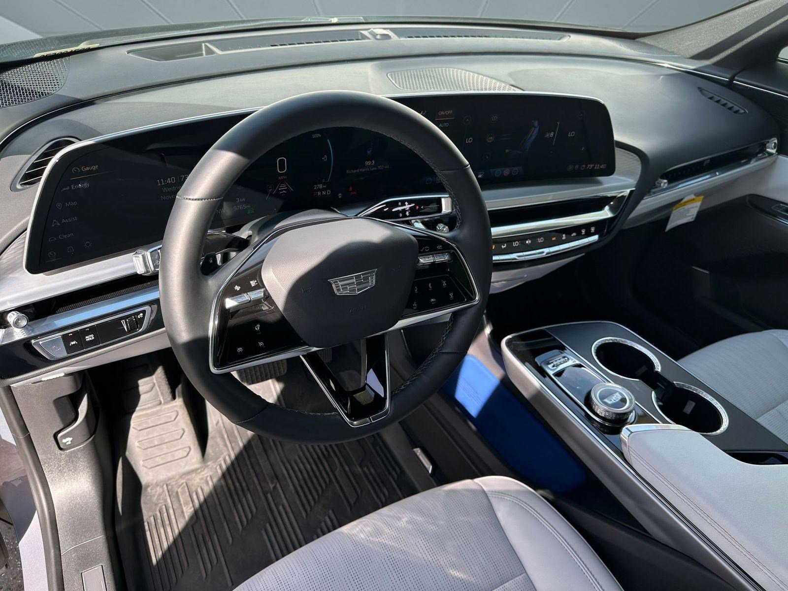 Certified 2024 Cadillac Lyriq Sport image 4