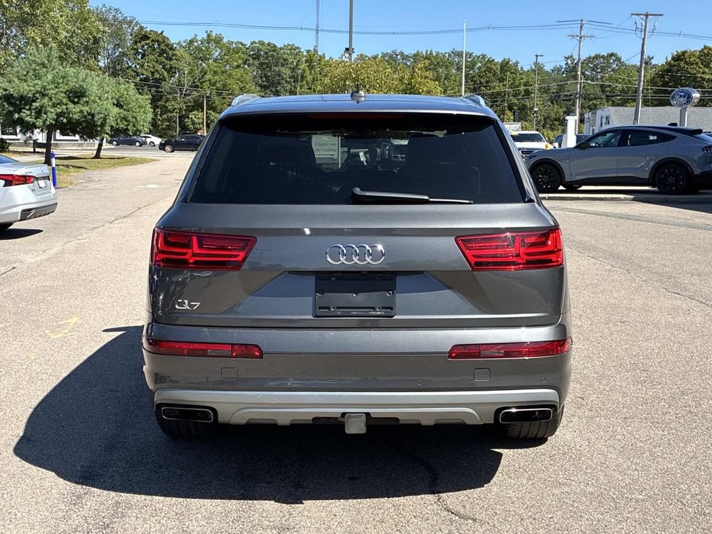 Used 2019 Audi Q7 2.0T Premium AWD/4WD image 6