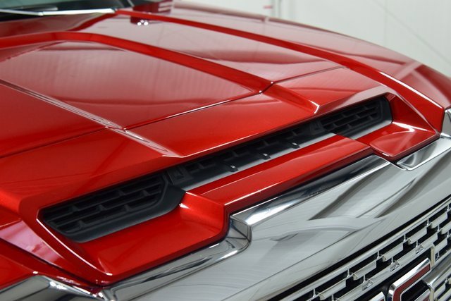 Used 2021 GMC Sierra 3500 Denali w/ Denali Ultimate Package image 16