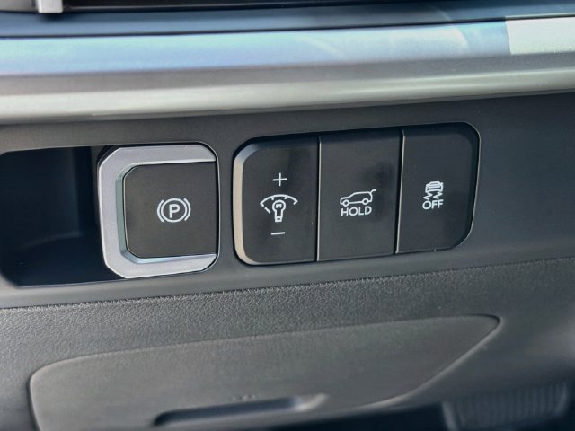 New 2027 Hyundai Santa Fe SE FWD image 10