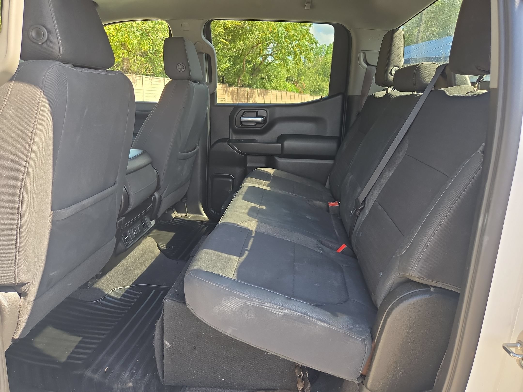 Used 2020 Chevrolet Silverado 1500 LT w/ Texas Edition RWD image 7