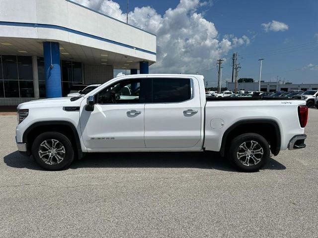Used 2024 GMC Sierra 1500 SLT image 2