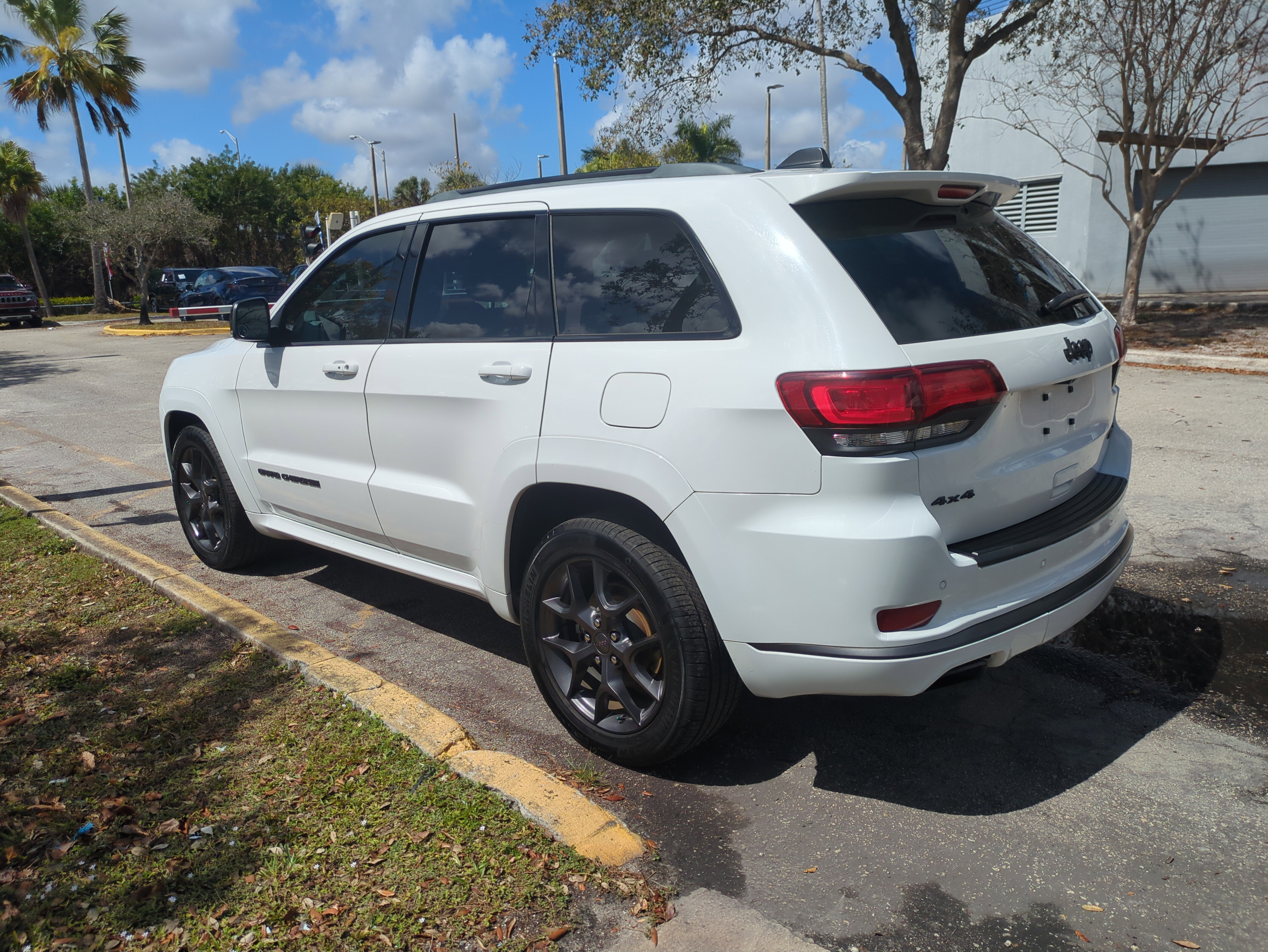 Used 2019 Jeep Grand Cherokee Limited X image 7