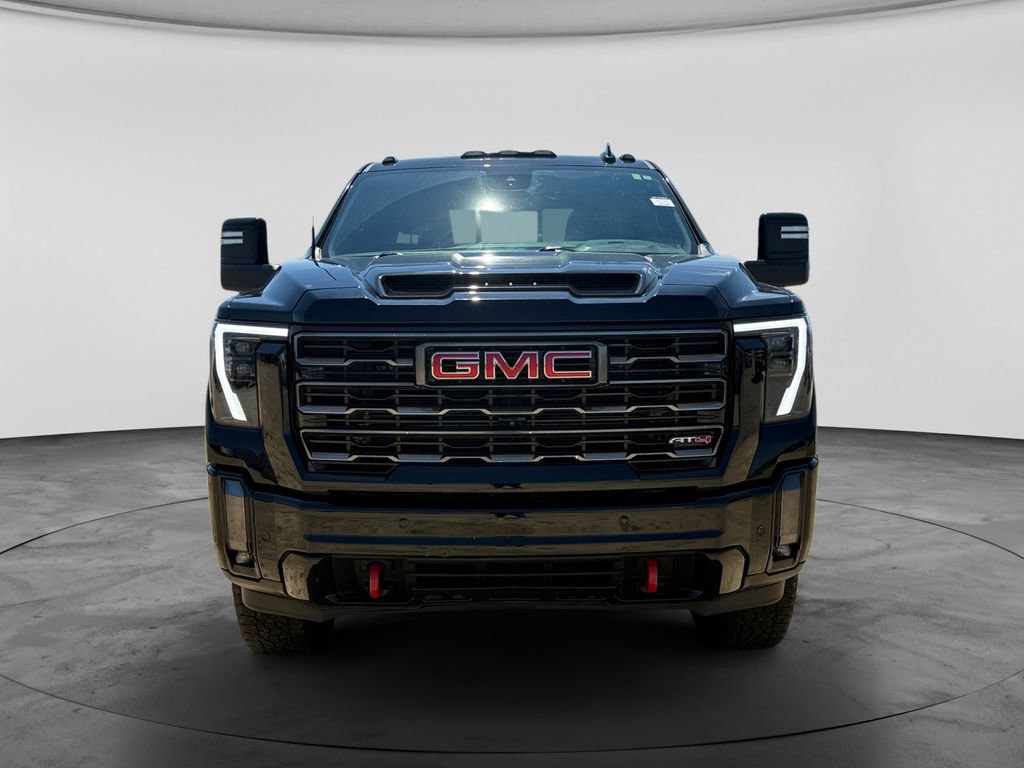 Used 2024 GMC Sierra 2500 AT4 w/ AT4 Preferred Package AWD/4WD image 4