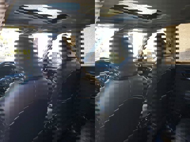 Used 2020 Toyota Highlander Limited image 10