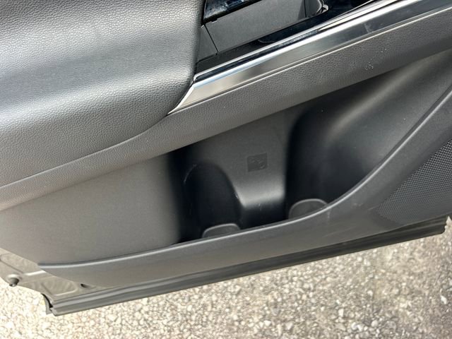 Used 2023 Subaru Solterra AWD image 31