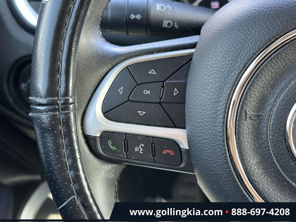 Used 2018 Jeep Renegade Latitude image 21