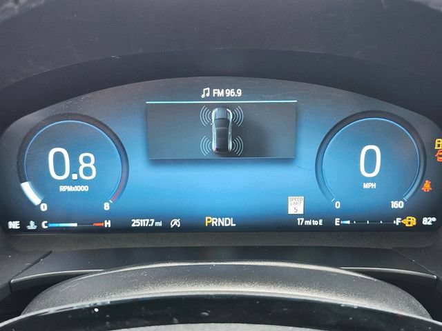 Certified 2024 Ford Escape Platinum AWD/4WD image 31