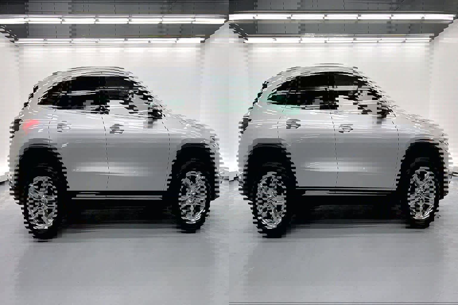 Certified 2022 Mercedes-Benz GLA 250 image 5