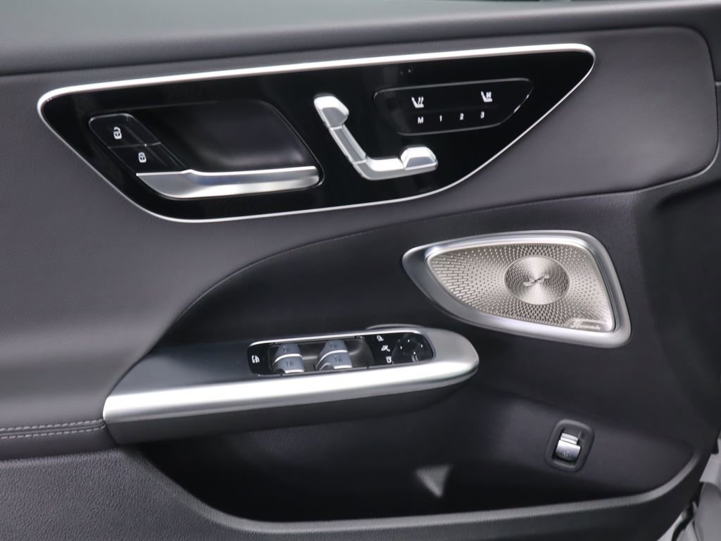 New 2026 Mercedes-Benz C 300 Sedan image 25