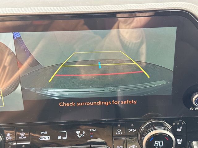 Used 2024 Toyota Highlander Platinum image 13