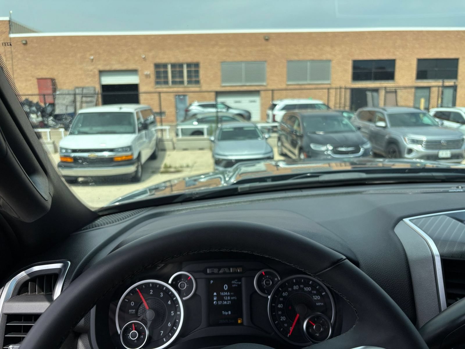 Used 2025 RAM 2500 Big Horn AWD/4WD image 32