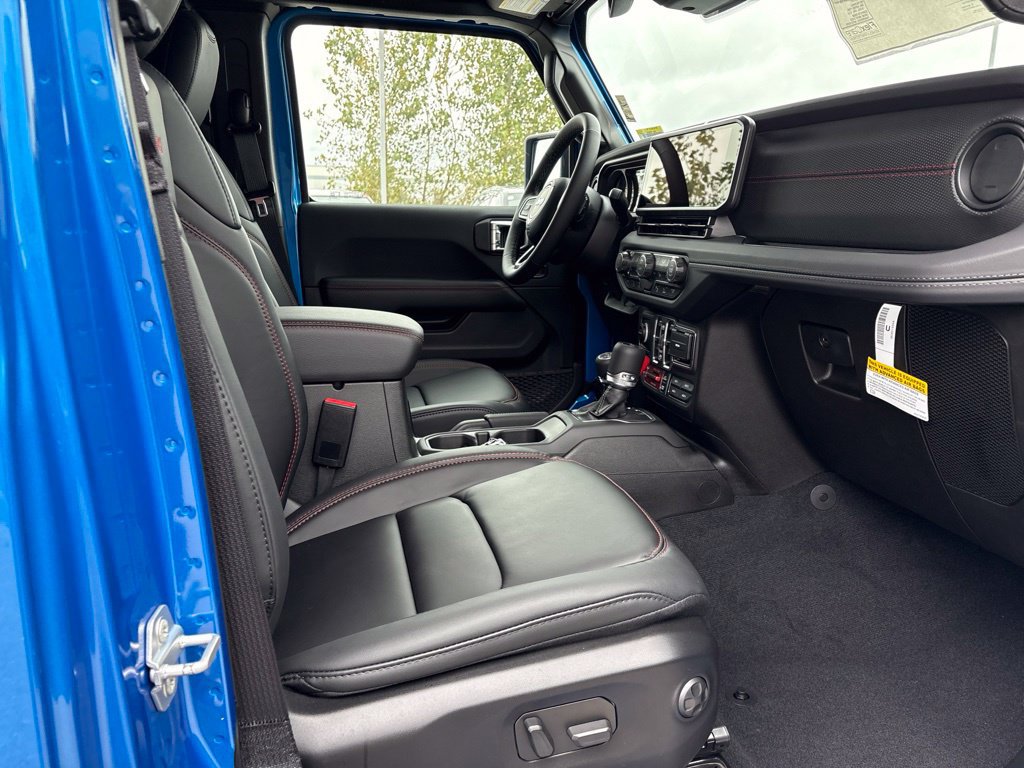 New 2027 Jeep Wrangler Unlimited Rubicon AWD/4WD image 23
