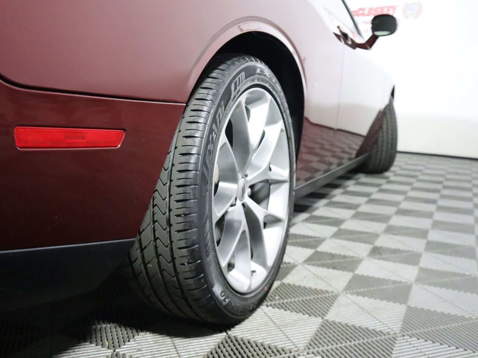 Used 2022 Dodge Challenger GT image 8