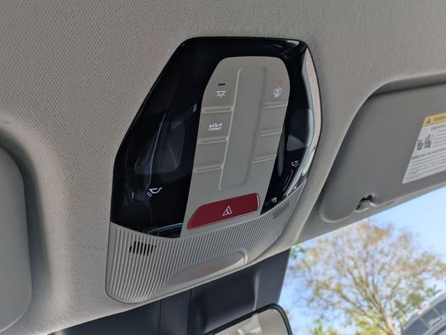 Used 2025 Kia K4 LXS image 21