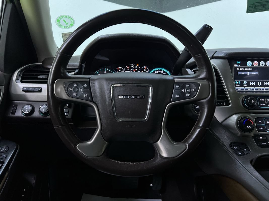 Used 2020 GMC Yukon Denali w/ Denali Premium Package AWD/4WD image 20
