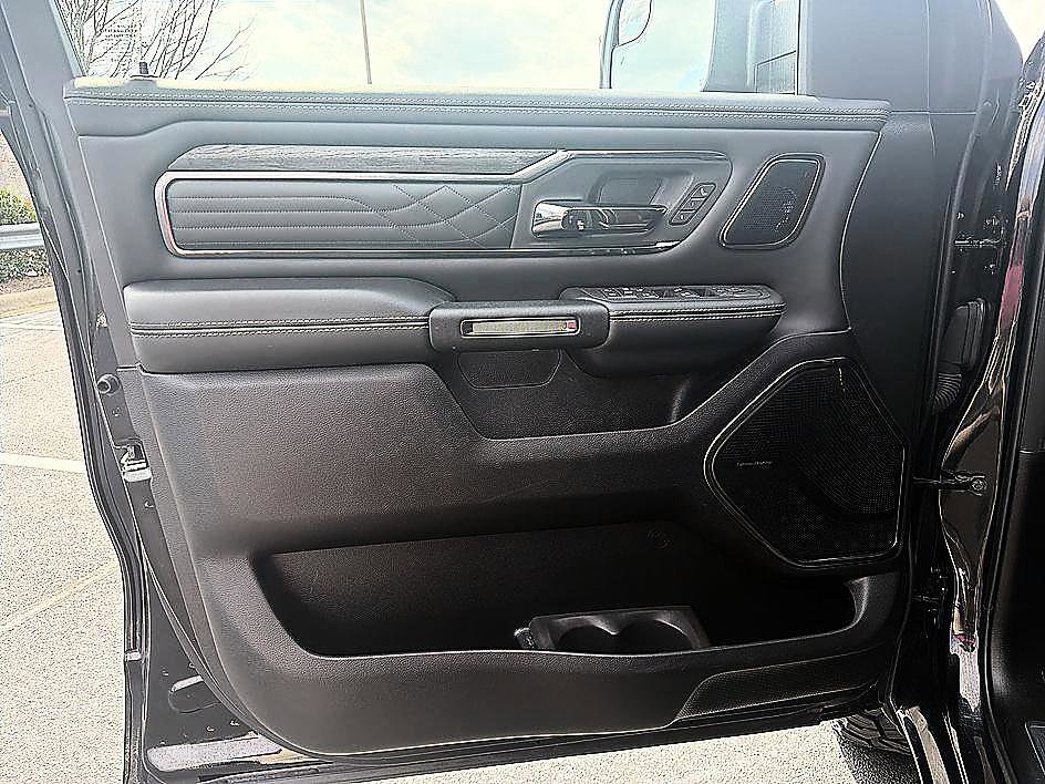 Used 2025 RAM 1500 Limited w/ Bed Utility Group AWD/4WD image 9