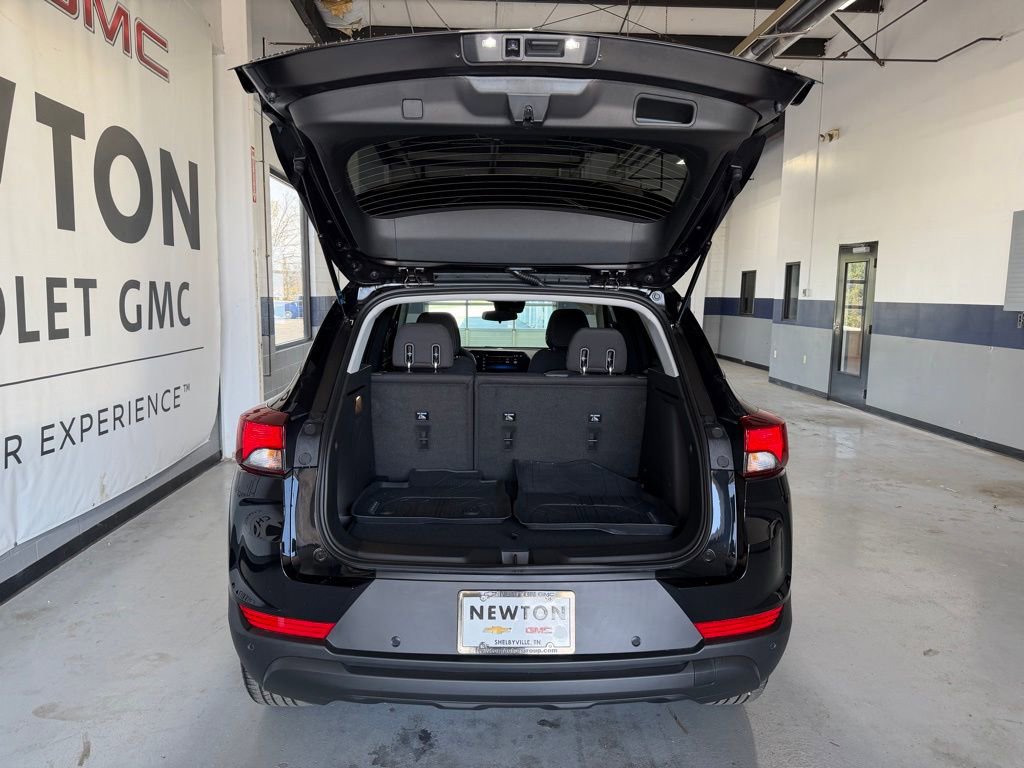 New 2026 Chevrolet TrailBlazer LT w/ Midnight Edition image 34