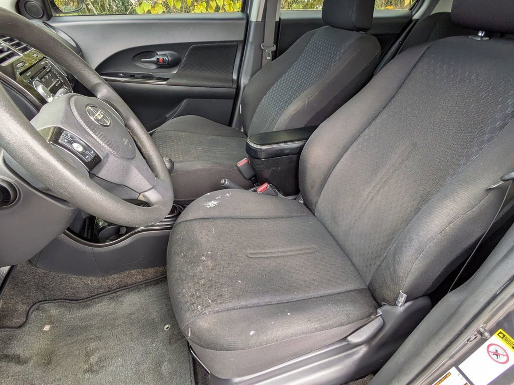 Used 2010 Scion xD image 13