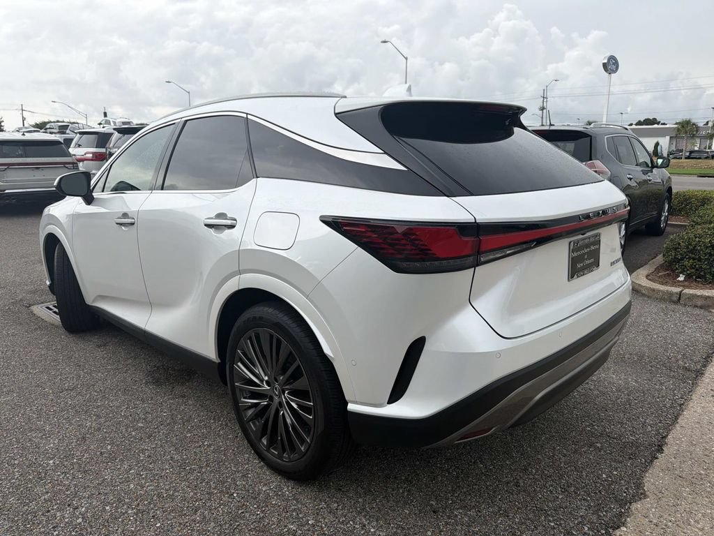 Used 2023 Lexus RX 350 FWD w/ Accessory Package image 5