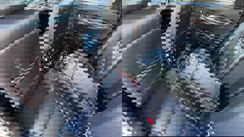 Used 2017 Cadillac XTS Luxury image 7