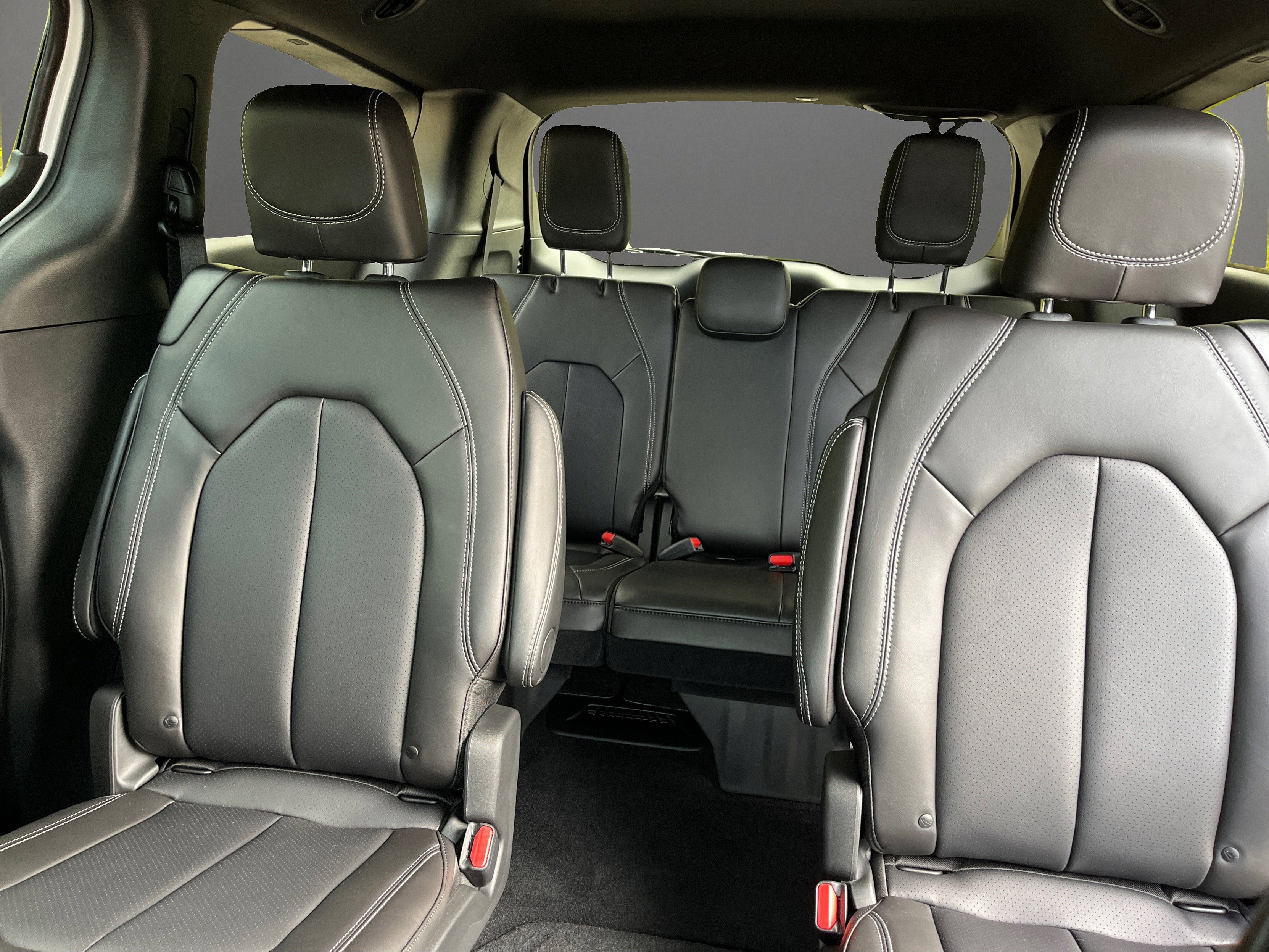 New 2026 Chrysler Pacifica Select image 17