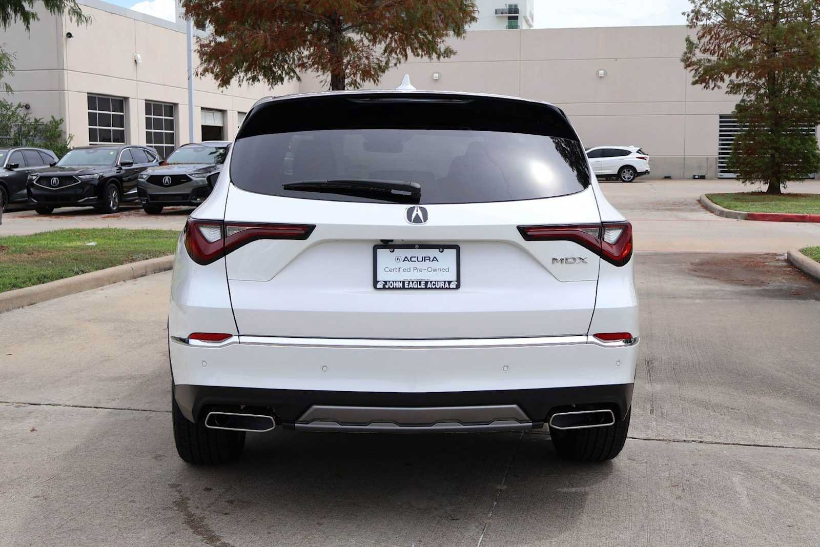 Certified 2026 Acura MDX w/ Technology Package FWD image 5