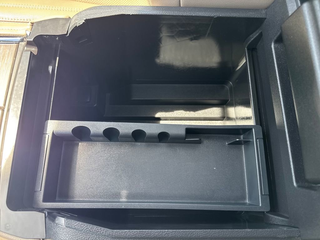 Used 2023 Ford Expedition Max Limited image 26