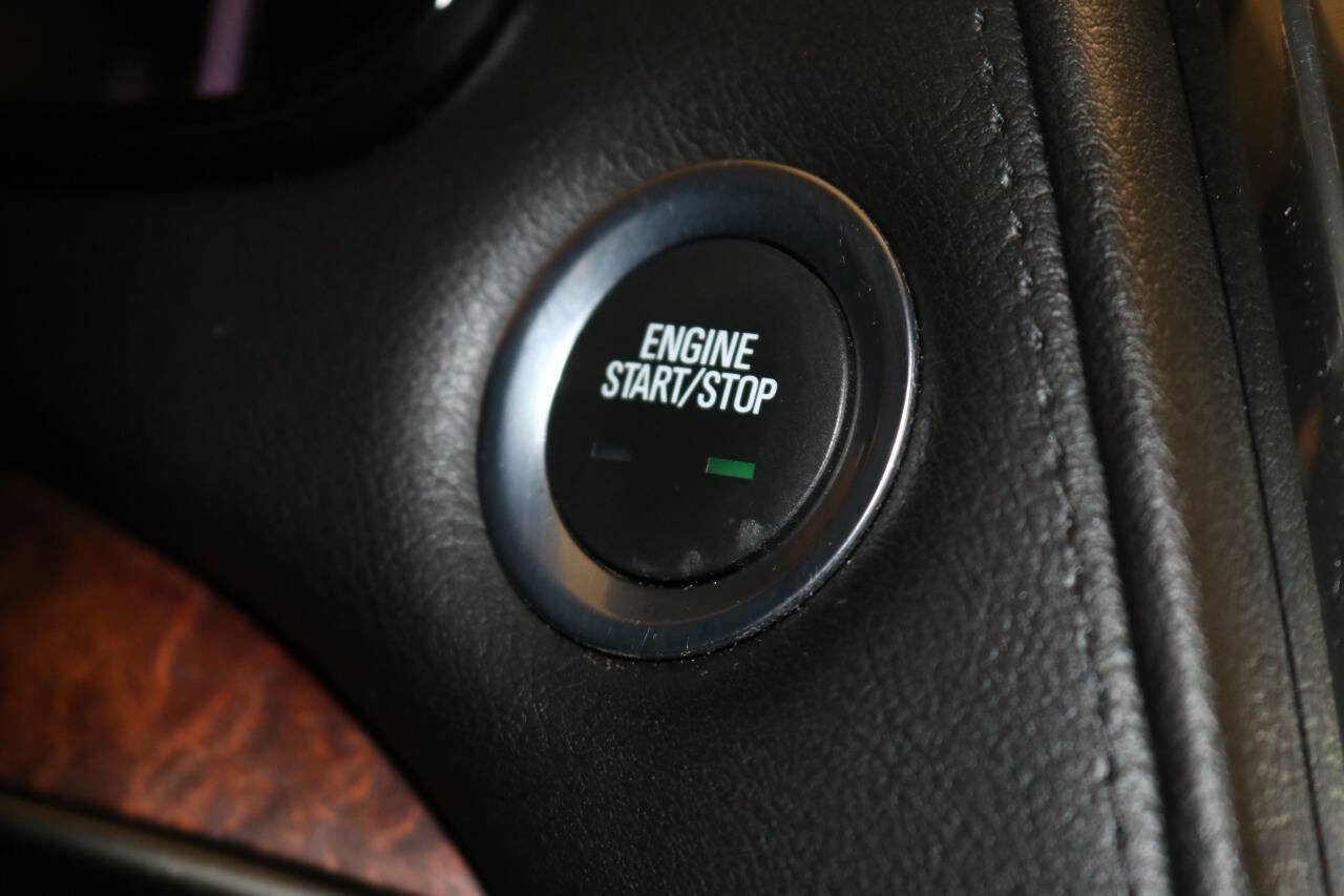 Used 2019 Cadillac CTS Luxury image 36