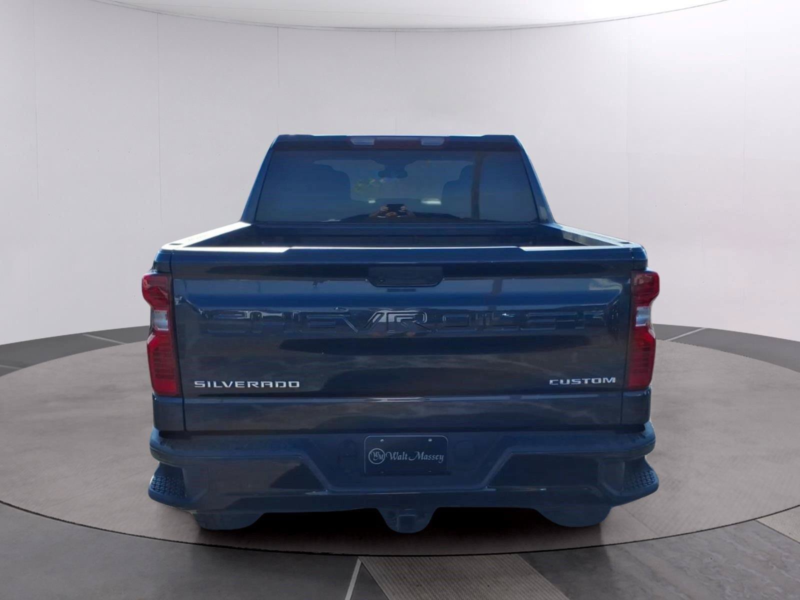 Used 2022 Chevrolet Silverado 1500 Custom Trail Boss AWD/4WD image 4