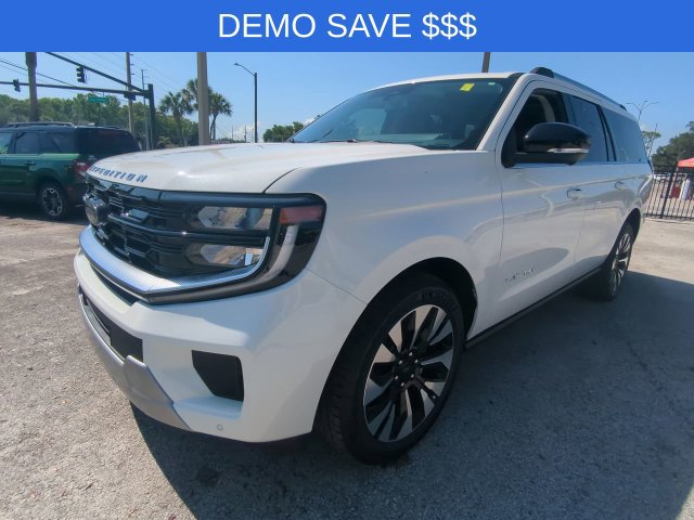 New 2026 Ford Expedition Max Platinum w/ Driver's Package AWD/4WD image 9
