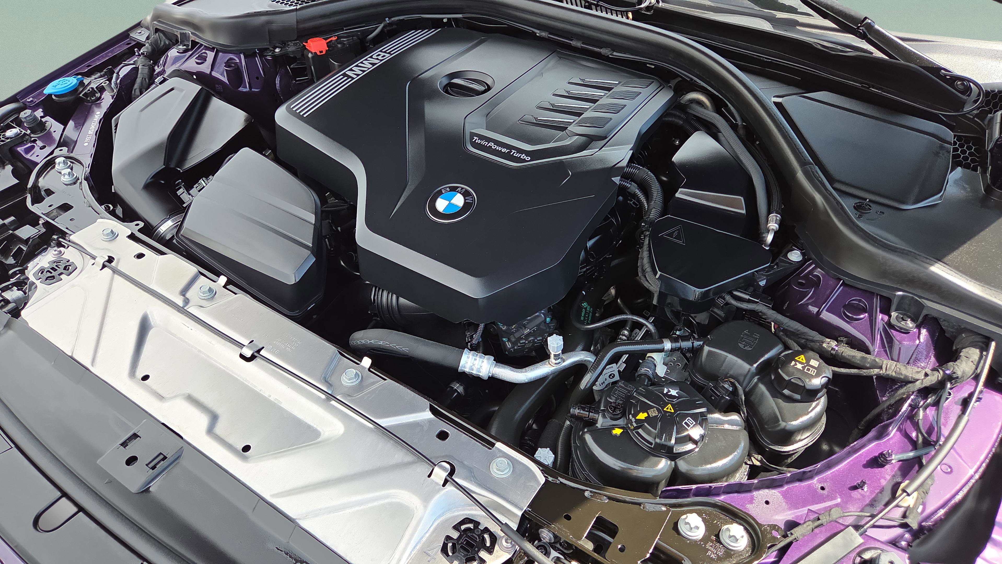 Certified 2025 BMW 230i Coupe w/ M Sport Package RWD image 19