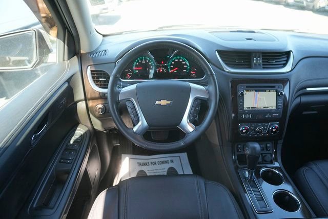 Used 2017 Chevrolet Traverse Premier image 21