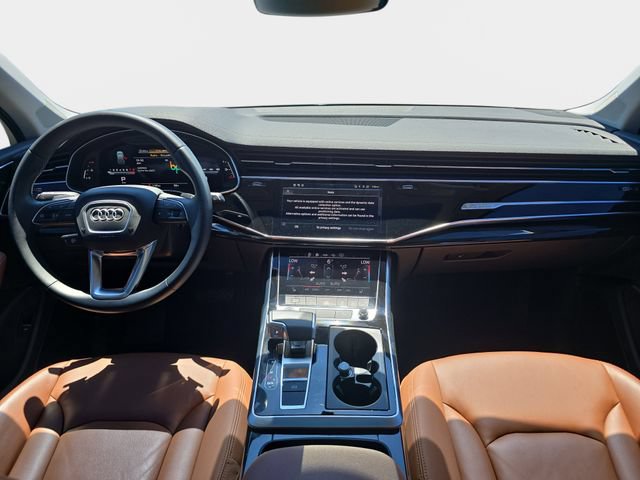 Used 2023 Audi Q7 3.0T Premium Plus w/ Premium Plus Package AWD/4WD image 10