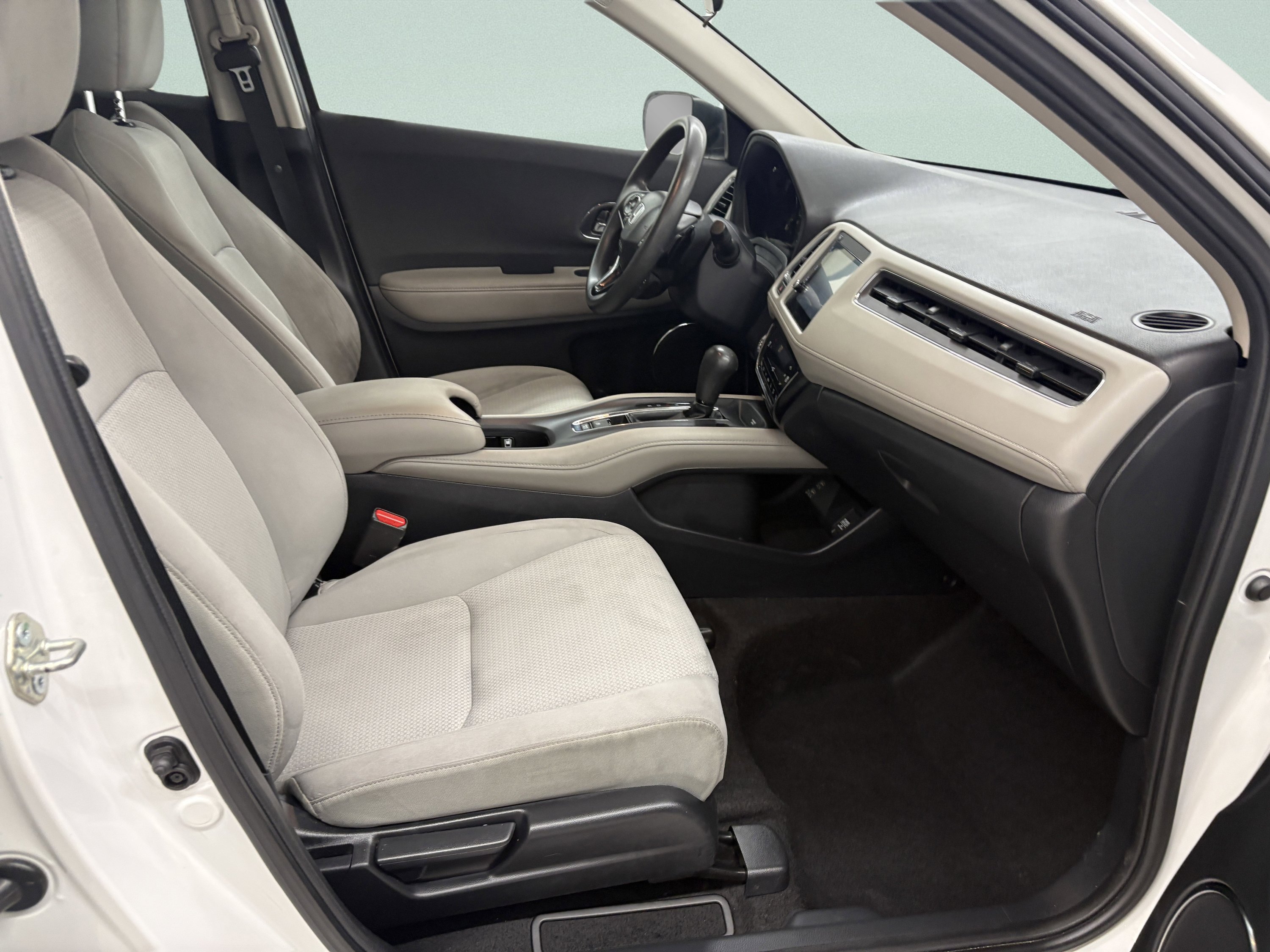 Used 2021 Honda HR-V EX image 22