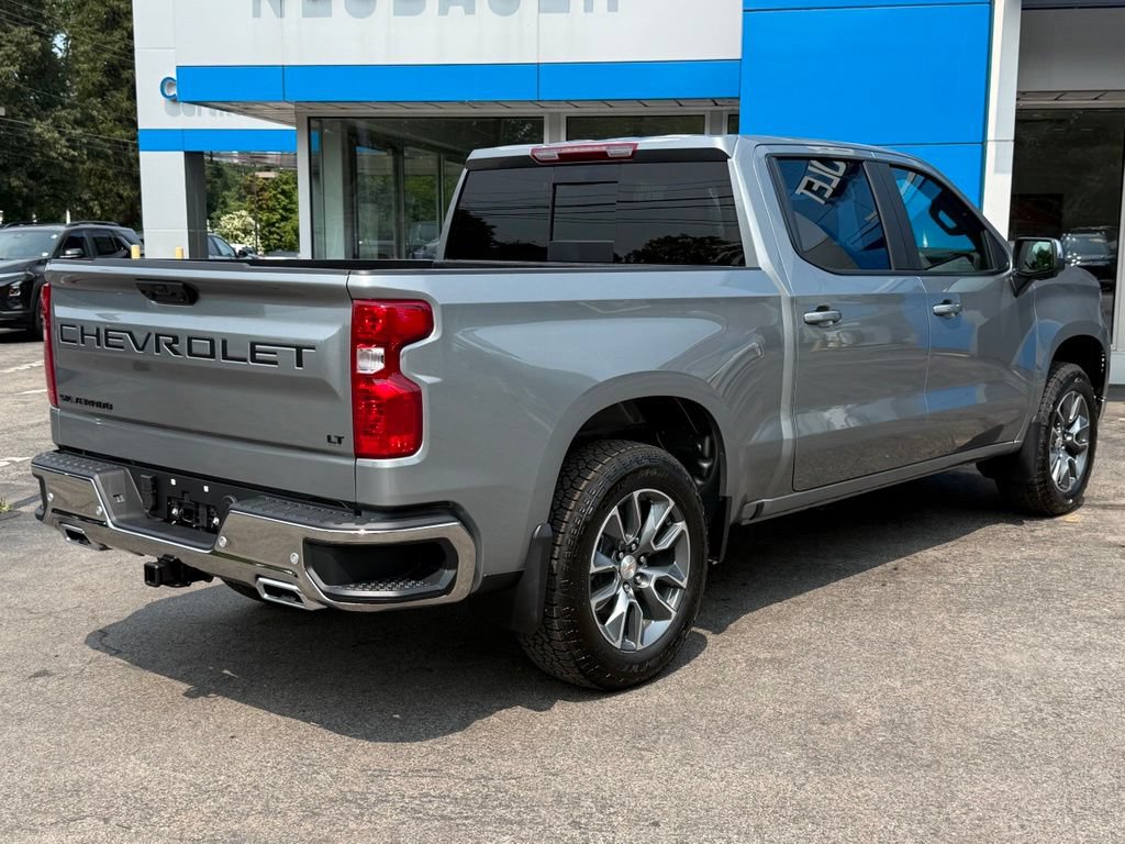 New 2026 Chevrolet Silverado 1500 LT w/ Z71 Off-Road Package AWD/4WD image 5