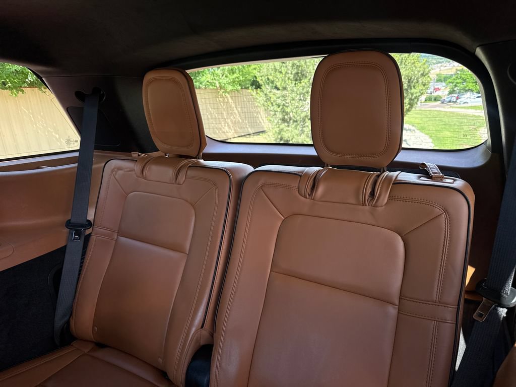 Used 2023 Lincoln Aviator Black Label w/ Dynamic Handling Package AWD/4WD image 21