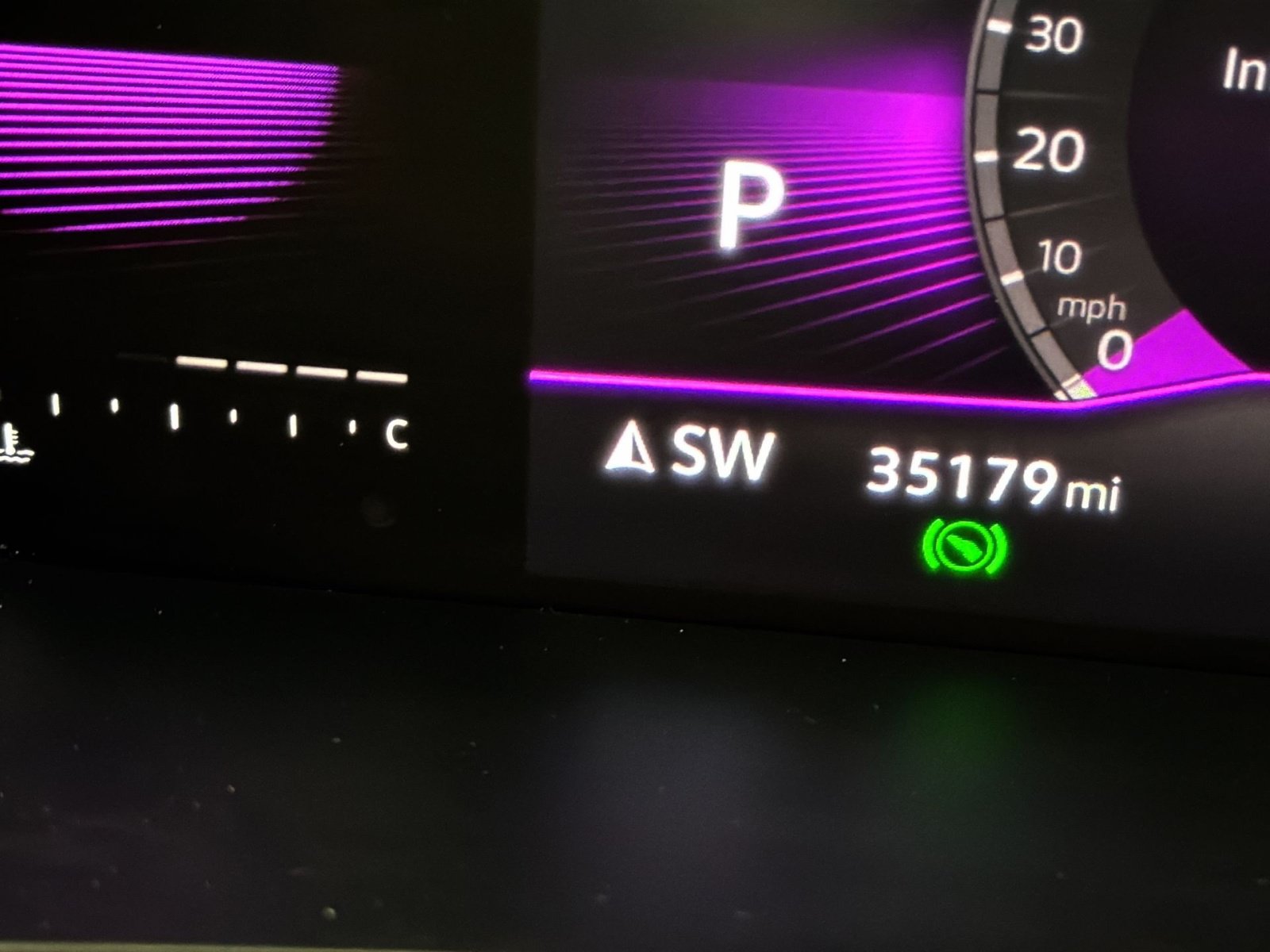 Used 2023 Volkswagen Tiguan SE R-Line AWD/4WD image 17