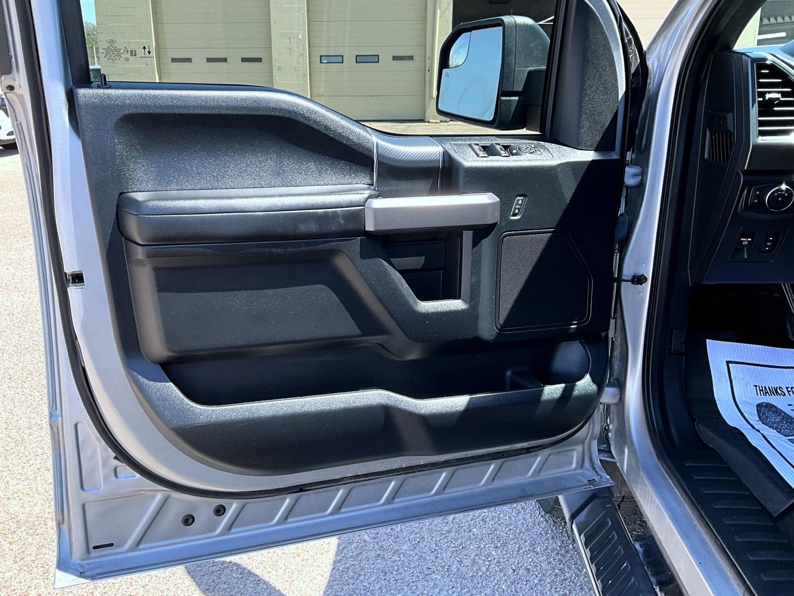 Used 2020 Ford F150 XLT w/ Equipment Group 302A Luxury AWD/4WD image 10