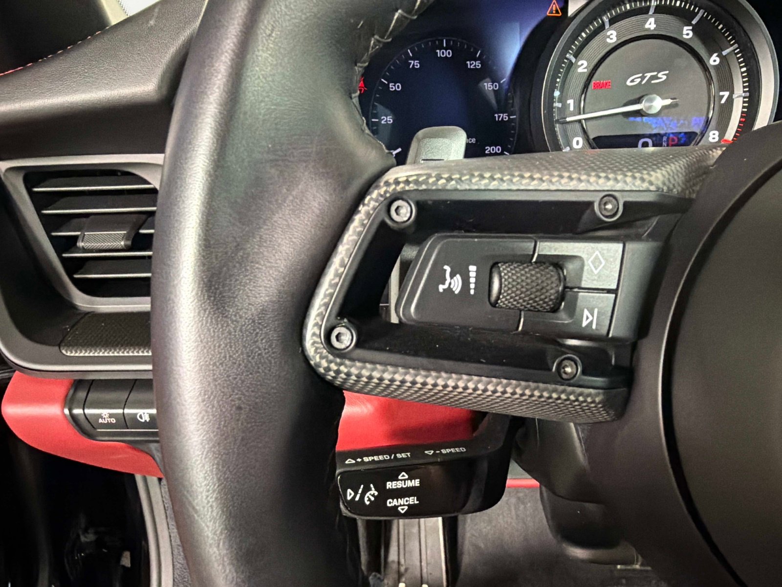 Used 2024 Porsche 911 Targa 4 GTS image 37