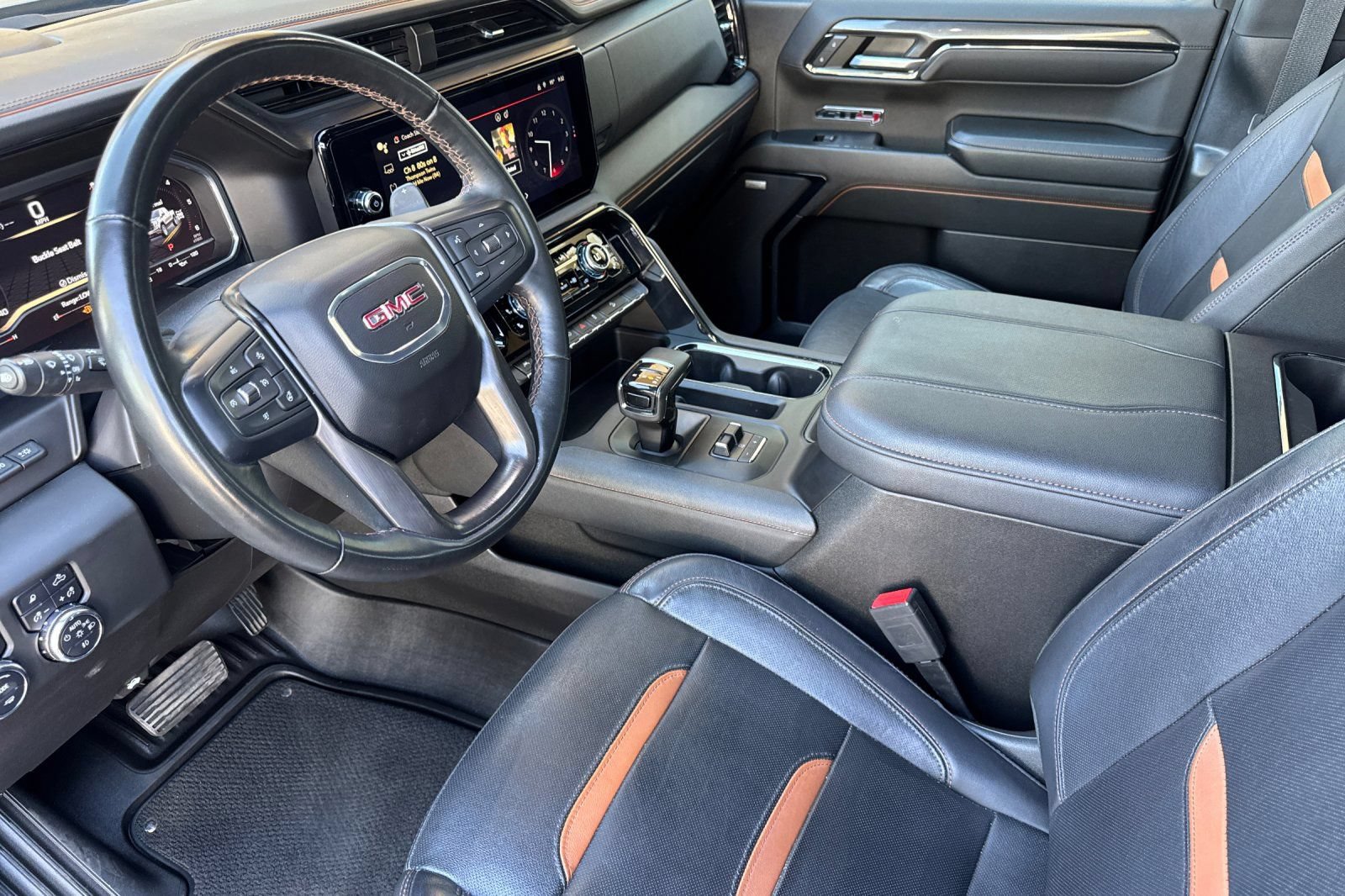 Certified 2023 GMC Sierra 1500 AT4 w/ AT4 Premium Package AWD/4WD image 10