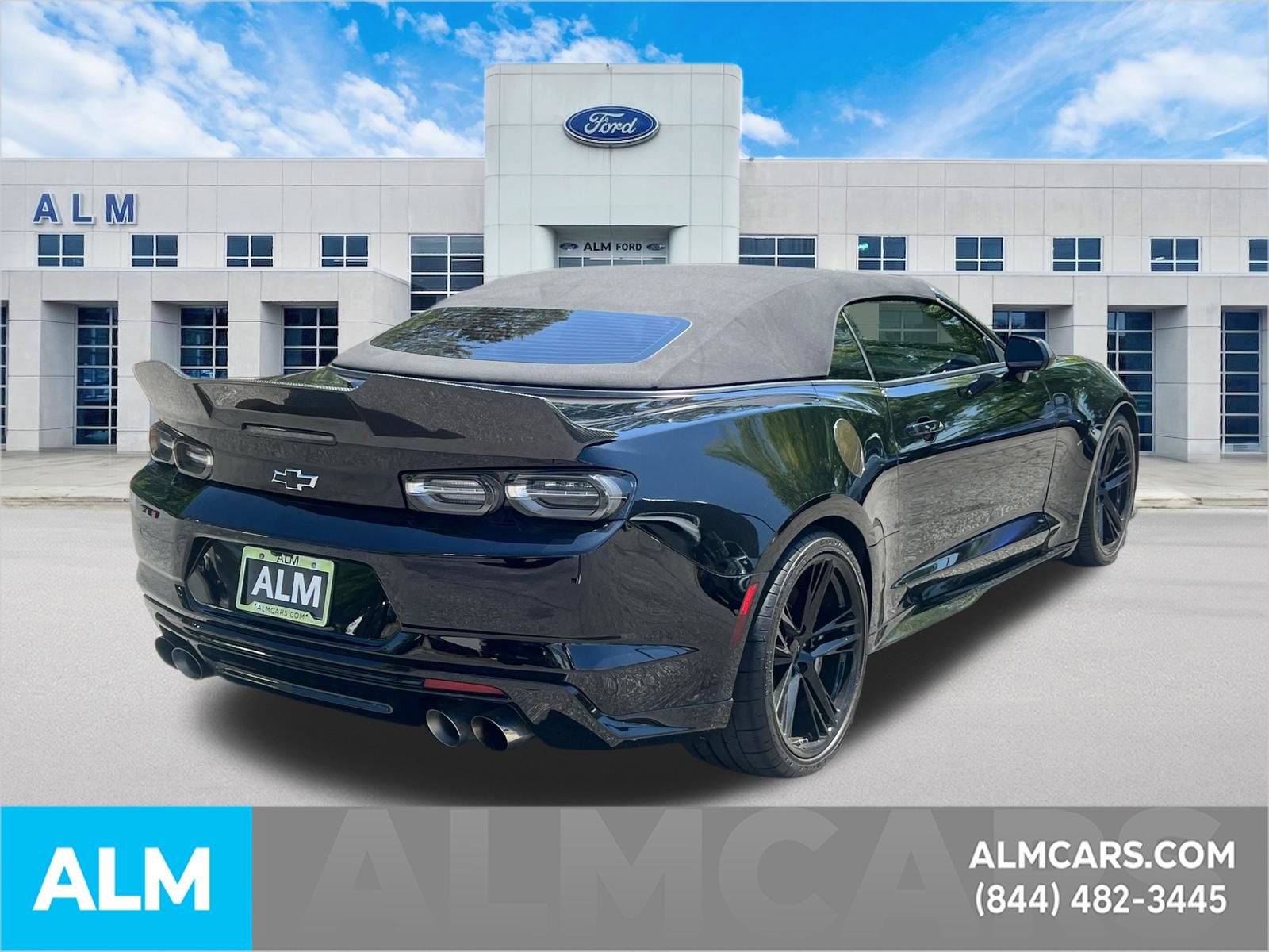 Used 2021 Chevrolet Camaro ZL1 RWD image 5